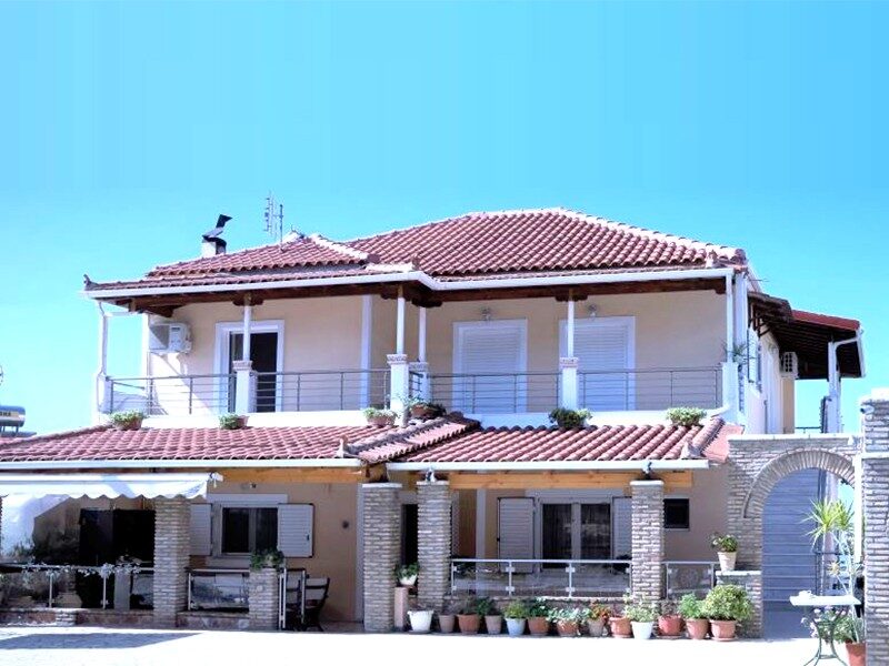 Aliki Apartments