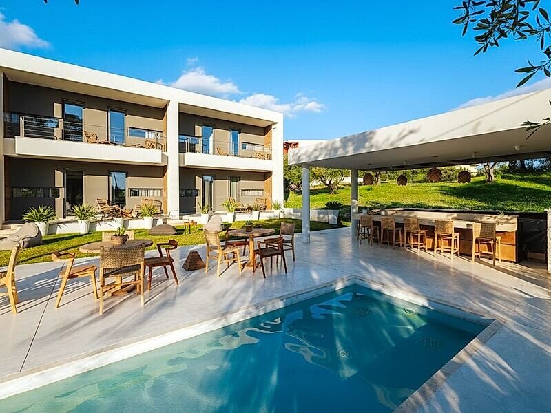 Suite Homes