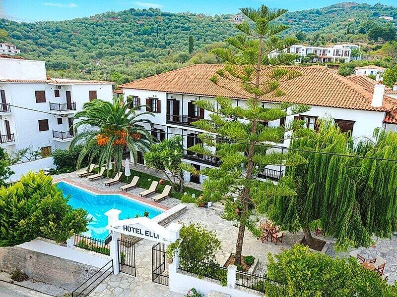 Elli Hotel