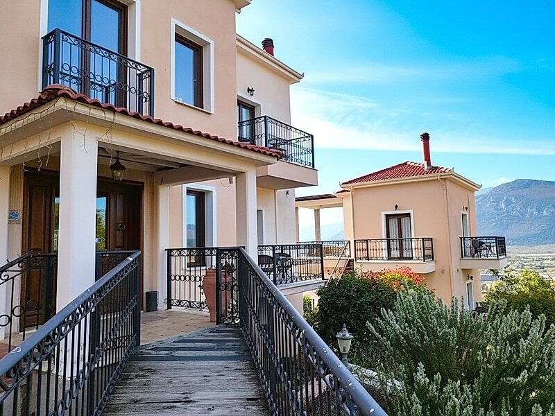 Epavlis Suites Hotel