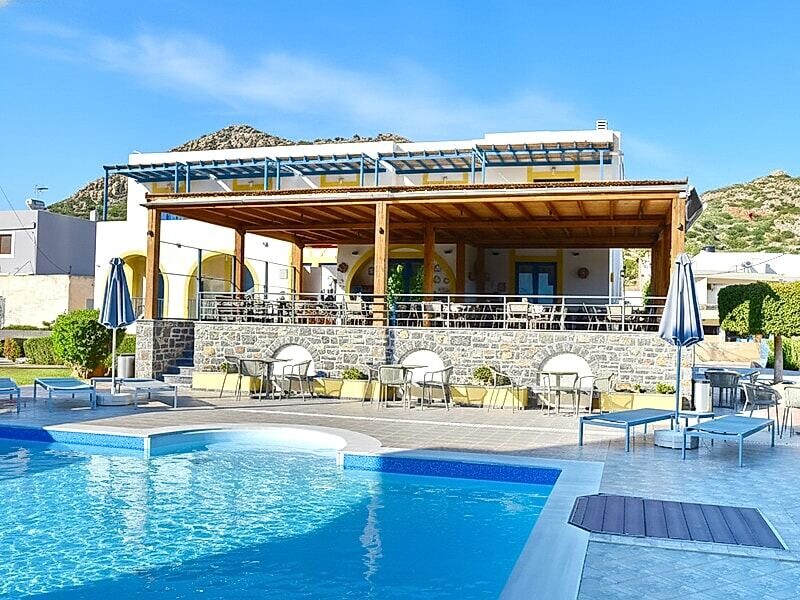 Emporios Bay Hotel