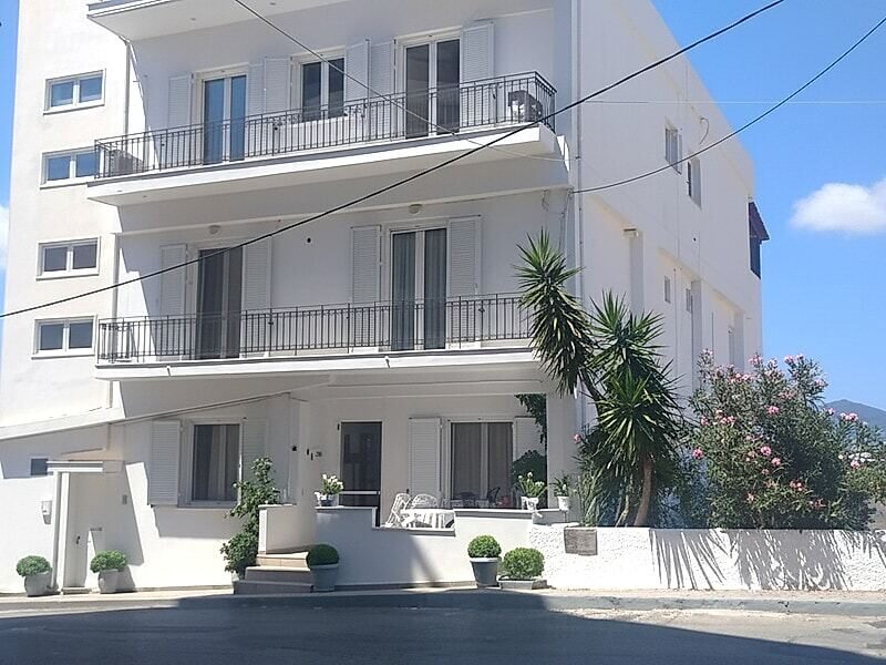 Diana Hotel