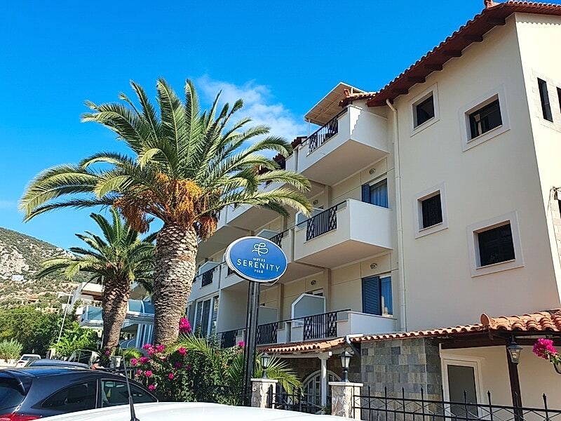 Serenity Tolo Hotel