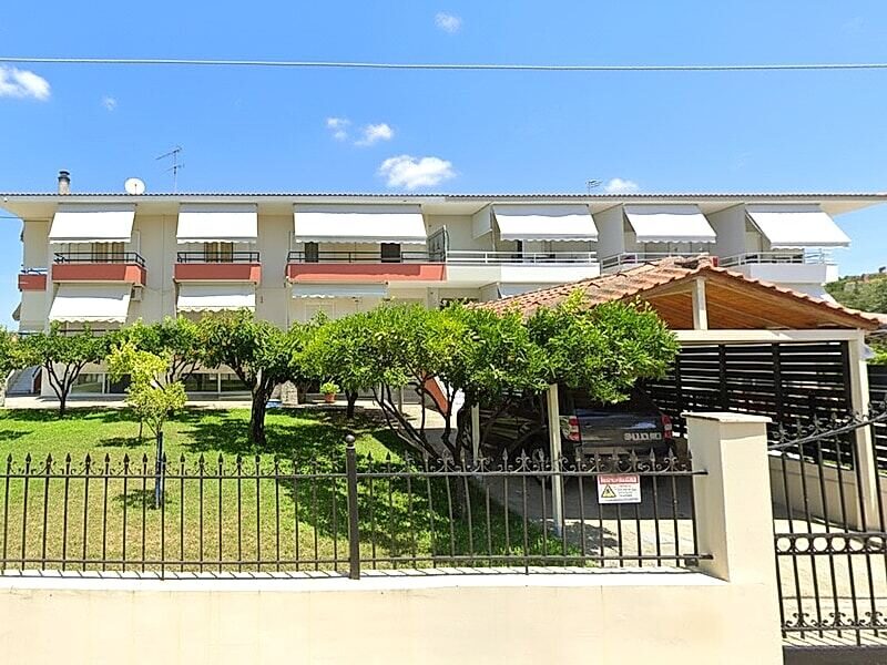 K Santis Studios