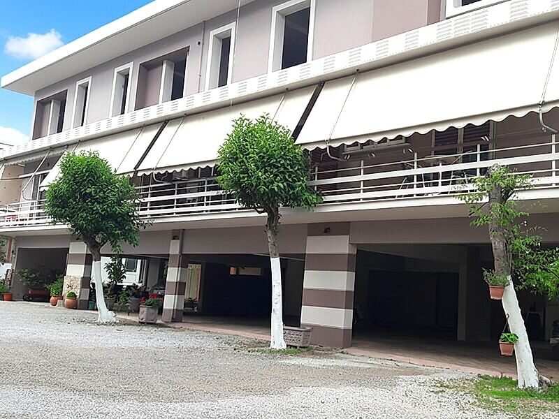 Tsakalos Apartments