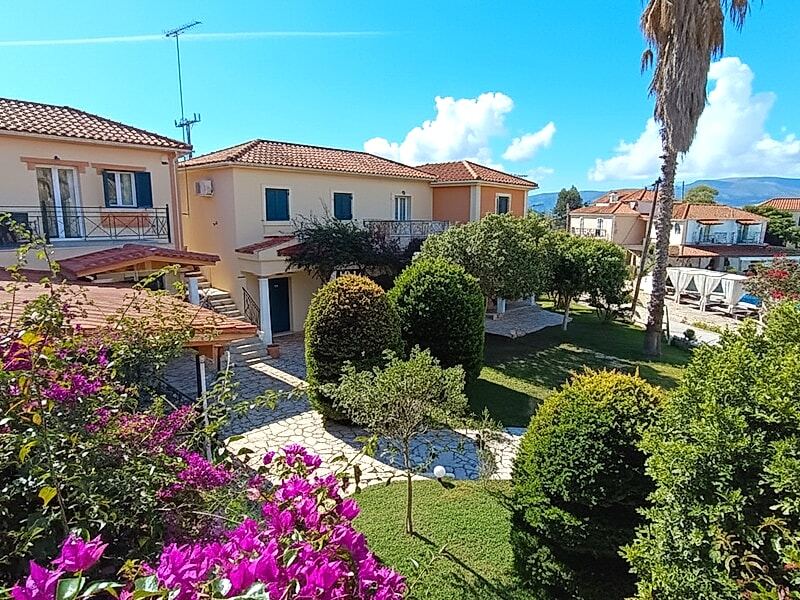 Elanthi Village Hotel