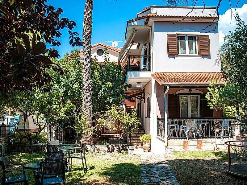 Sivota Homes Blu