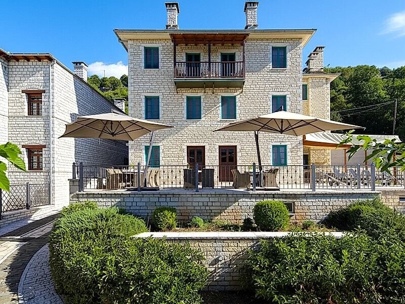 Zagori Suites Luxury Residences