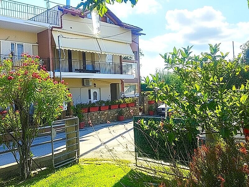 Nostos Apartments