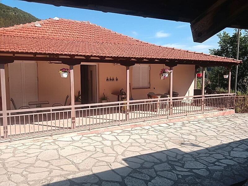 Krinos Apartments