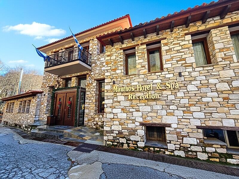 Manthos Mountain Resort & Spa