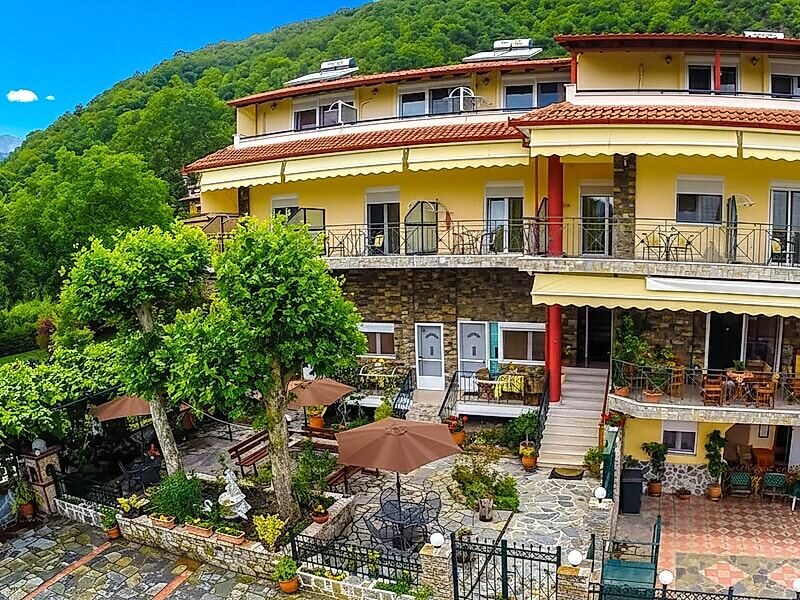 Ξενοδοχείο Δροσιά